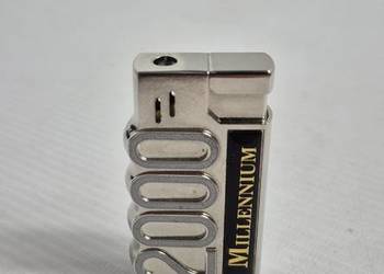 Zapalniczka Kolekcjonerska Millennium 2000 – Vintage Y2K