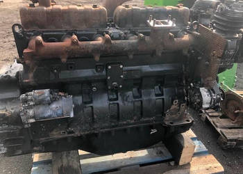 Case CS 120 - Silnik Sisu 620.94 - Głowica Cylindrów