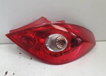 Opel Corsa D 06-14r TYLNA TYLNIA LAMPA PRAWA PRAWY TYŁ 13211841 89038963A