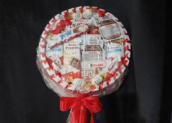 Bukiet ze słodyczy kinder Box na święta Urodziny Box ze słodyczy