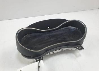 LICZNIK ZEGAR DODGE DURANGO III 68251670AG