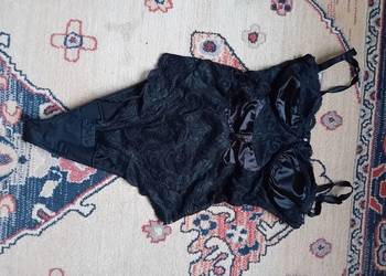 body  koronkowe  firmy Lormar