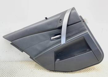 BOCZEK DRZWI LEWY TYŁ BMW E61 Kombi 04-10 TAPICERKA