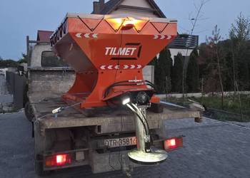 Piaskarka Posypywarka Solarka do piasku 1,2 m3 Nowa Producent TILMET