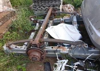 Ducato III skrzyniowy Tylna belka os resor resory