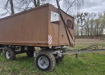 Przyczepa objętościowa brandys autosan