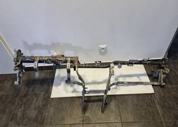 STELAZ KONSOLI KIA NIRO 2017 EUROPA