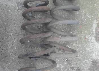 Fiat Albea komplet sprężyn tylnych