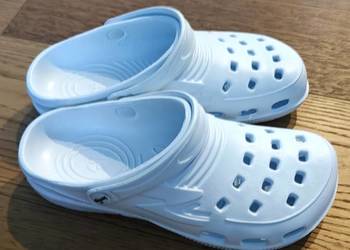 Goki, drewniany but do nauki sznurowania