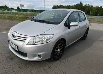 Toyota Auris I (2006-2012)