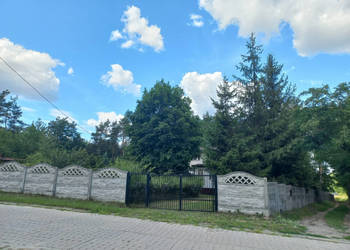Sprzedam dom 145 m2 na działce o powierzchni 4693 m2
