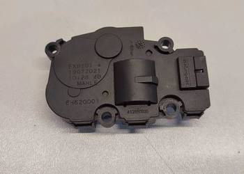 MERCEDES VITO W447 SILNICZEK NAGRZEWNICY 412650920