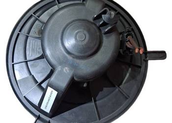 Wentylator nawiewu dmuchawa nagrzewnicy VW Audi Skoda 1K1819015 używan