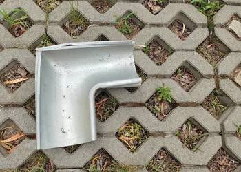 Narożnik wewnętrzny tytan-cynk 120