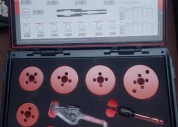 Zestaw nowych otwornic würth  , takie jak na zdjęciu polecam.