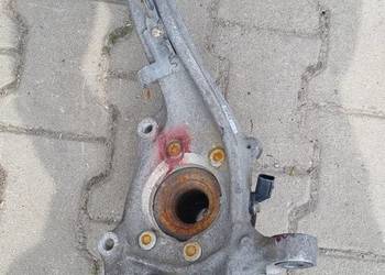Zwrotnica lewy przód  Audi a4 b8 8k0407257abs