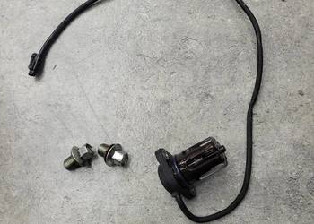 YAMAHA TENERE 1200 CZUJNIK POZIOMU OLEJU KOREK SPORTOWY OEM