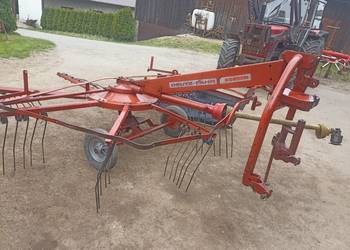 Zgrabiarka karuzelowa Deutz-Fahr KS85DN