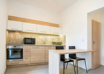 Do wynajęcia mieszkanie 46m2 2 pokojowe Kraków