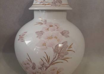 Porcelanowa amfora niemiecka Kaiser- sygnowana