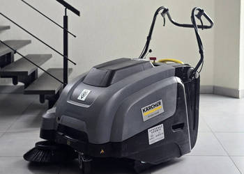 Zamiatarka elektryczna KARCHER KM 75/40 W Bp Pack 2022 rok NOWE SZCZOTKI