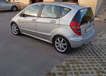 Mercedes A200