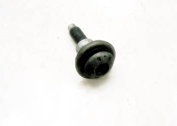 ŚRUBA POKRYWY BMW 1.7 TDS E36 318