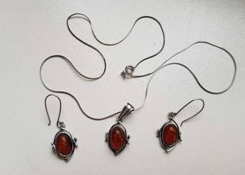 Srebrne kolczyki i wisiorek z łańcuszkiem bursztyn, próba 925