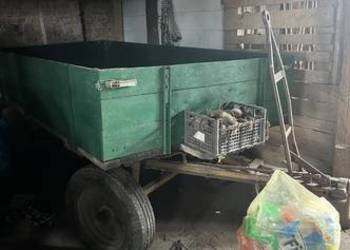 Wóz Przyczepa przyczepka