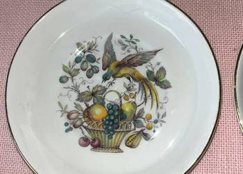 Talerzyk. Royal Sutherland. Staffordshire.  Made in England.   Z ptaszkiem