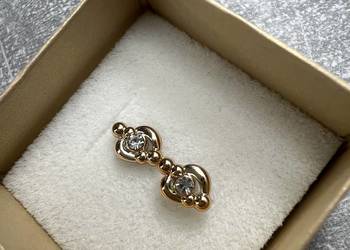 Kolczyki - złote z diamentem