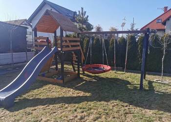 Plac zabaw, huśtawka