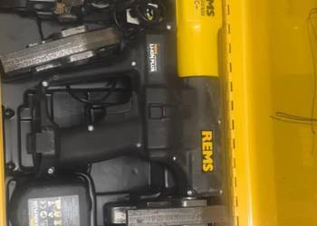 Zaciskarka do rur Rems