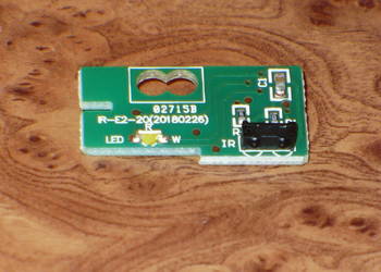 Odbiornik podczerwieni - TV Sharp LC-40UI7452E