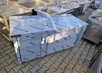 STÓŁ GASTRONOMICZNY DRZWI SUWANE / 3 SZUFLADY 140/60/85