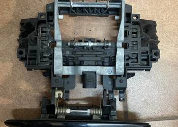 KLAMKA DRZWI LEWY PRZÓD  AUDI A8 D3 4E0949137