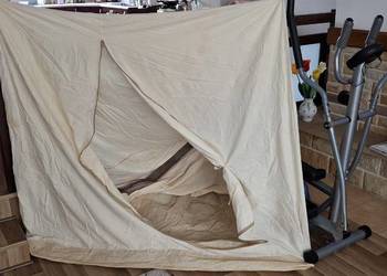 Sypialnia podwieszana do przedsionka