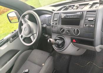 Volkswagen Transporter T5, 2,5axd Uszkodzony