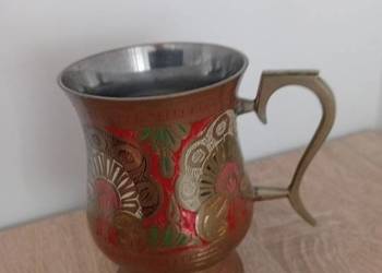 Mosiężny kufel orientalny grawerowany wzór