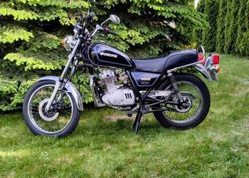 Suzuki GN125