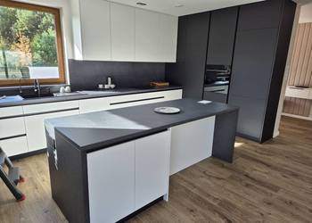 Meble na wymiar. Bardzo dobra jakość. Gwarancja. Pomiar, transport, montaż.