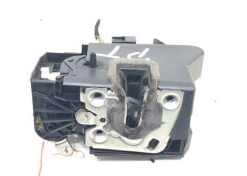 ZAMEK DRZWI PRAWY TYŁ DACIA DUSTER Hatchback 825023654R