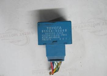 TOYOTA AVENSIS T27 III 10r przekaźnik przerywacz kierunkowskazu 81980-0D040