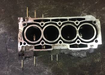 Blok silnika EW6/7 citroen peugeot 1.8 16v