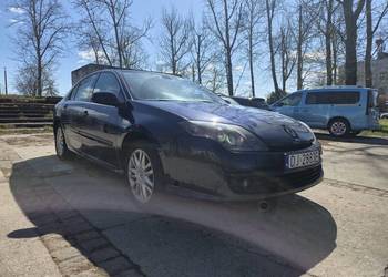 Syndyk sprzeda samochód Renault Laguna III