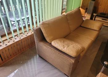 Dwie Sofy  Rattanowe Lloyd Loom 3 osobowa i 2 osobowa skóra.