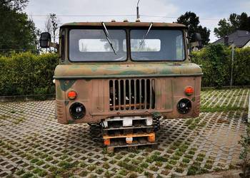 GAZ 66 z dokumentami