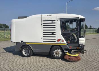 Zamiatarka Ravo 540