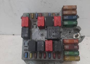 Fiat Idea 1,3 MJ skrzynka bezpieczników 51739427