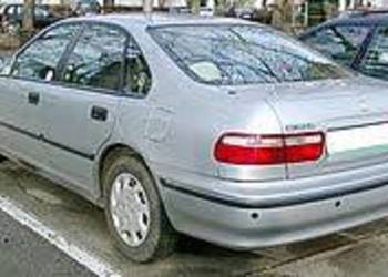 Szyba boczna drzwi prawa przód Honda Accord V 93-98